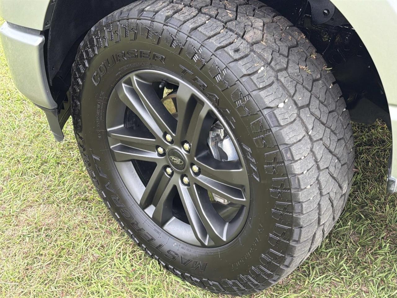 Ford F-150 XLT 4WD SuperCrew 5.5' Box 2022