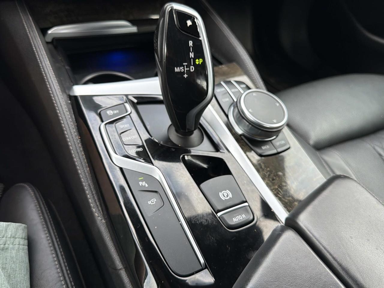 BMW 5 Series 530i xDrive Sedan 2018