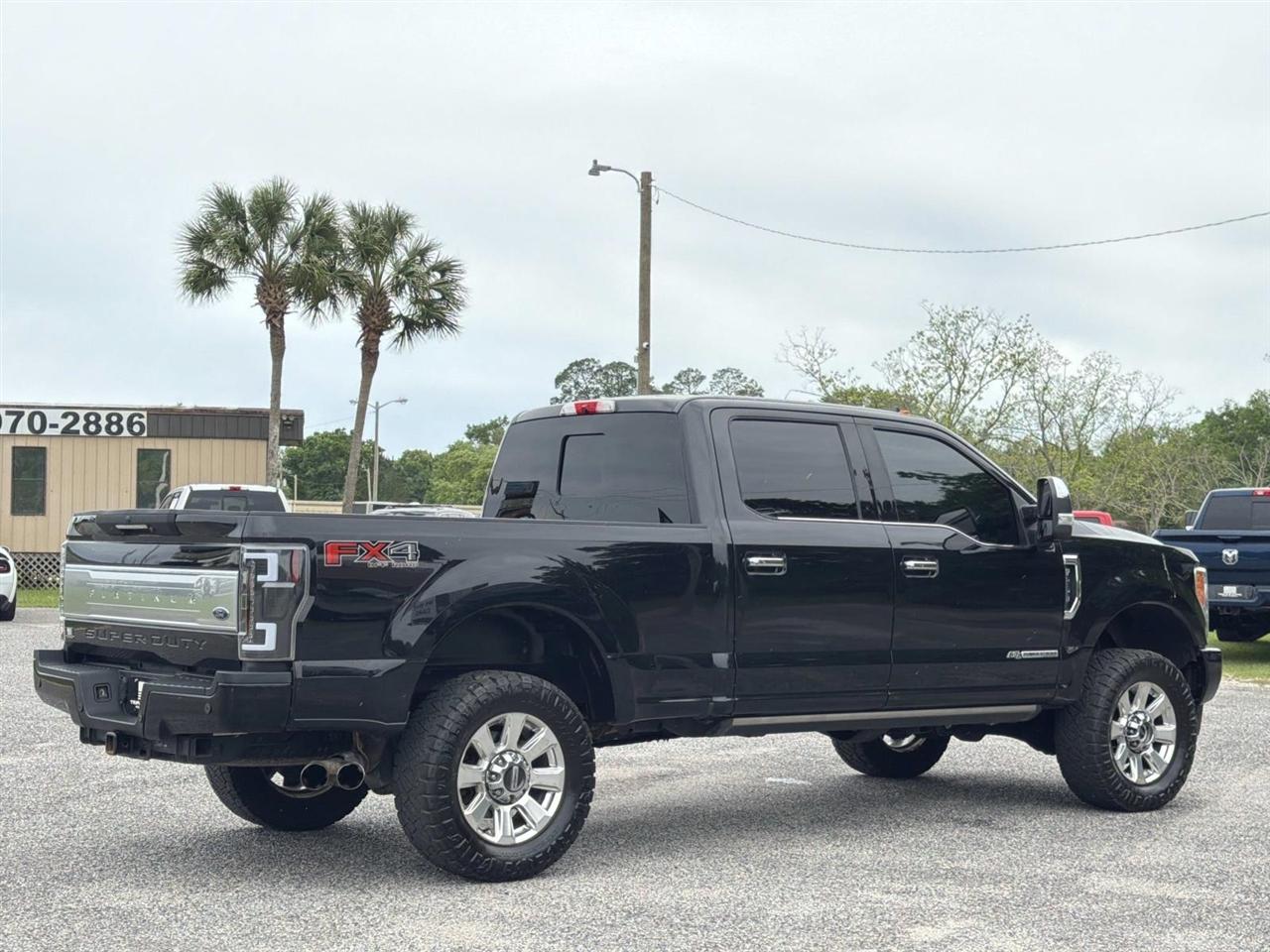 Ford Super Duty F-250 SRW Platinum 4WD Crew Cab 6.75' Box 2019