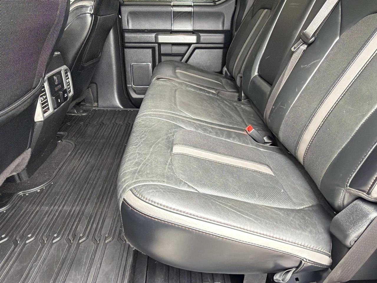 Ford Super Duty F-250 SRW Platinum 4WD Crew Cab 6.75' Box 2019