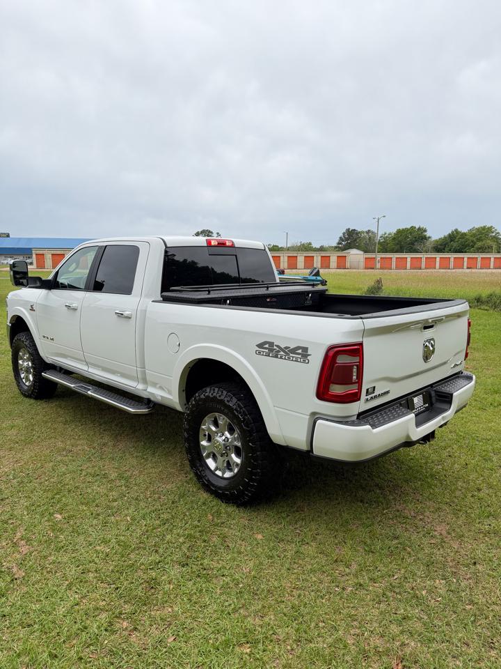 Dodge Ram 2500 Laramie 4WD 2022