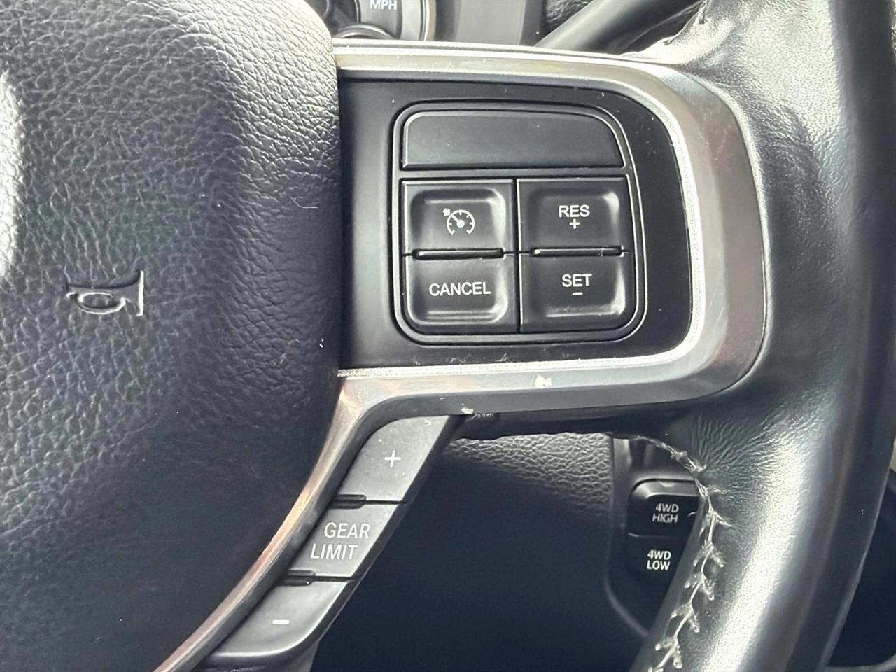 Dodge Ram 2500 Laramie 4WD 2022