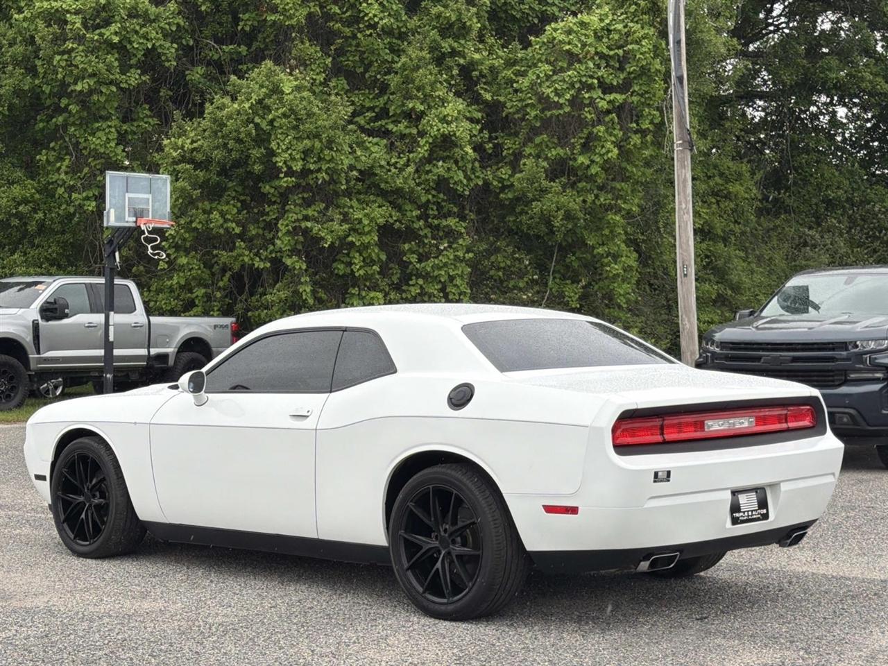 Dodge Challenger 2dr Cpe SXT 2014