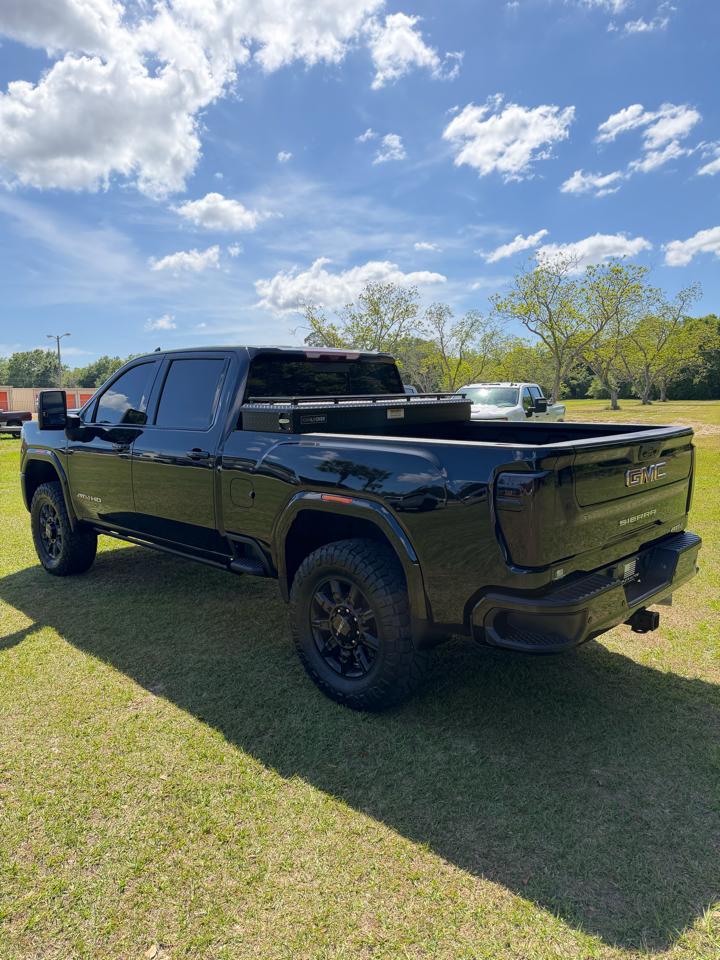 GMC Sierra 2500HD Duramax Diesel  2024