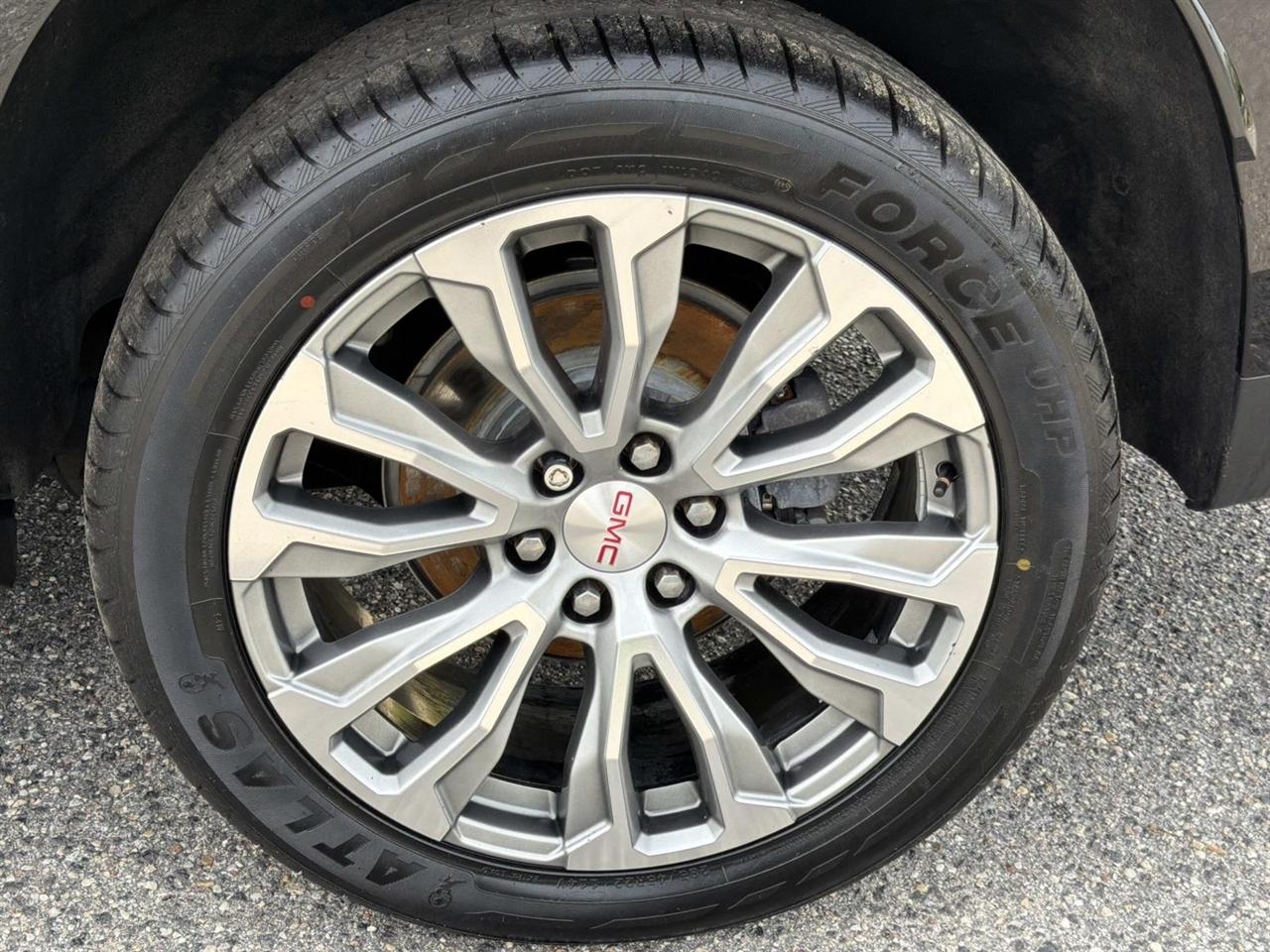 GMC Yukon 2WD 4dr Denali 2021