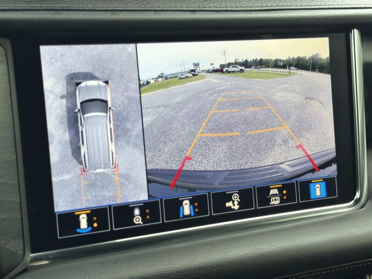 GMC Yukon 2WD 4dr Denali 2021