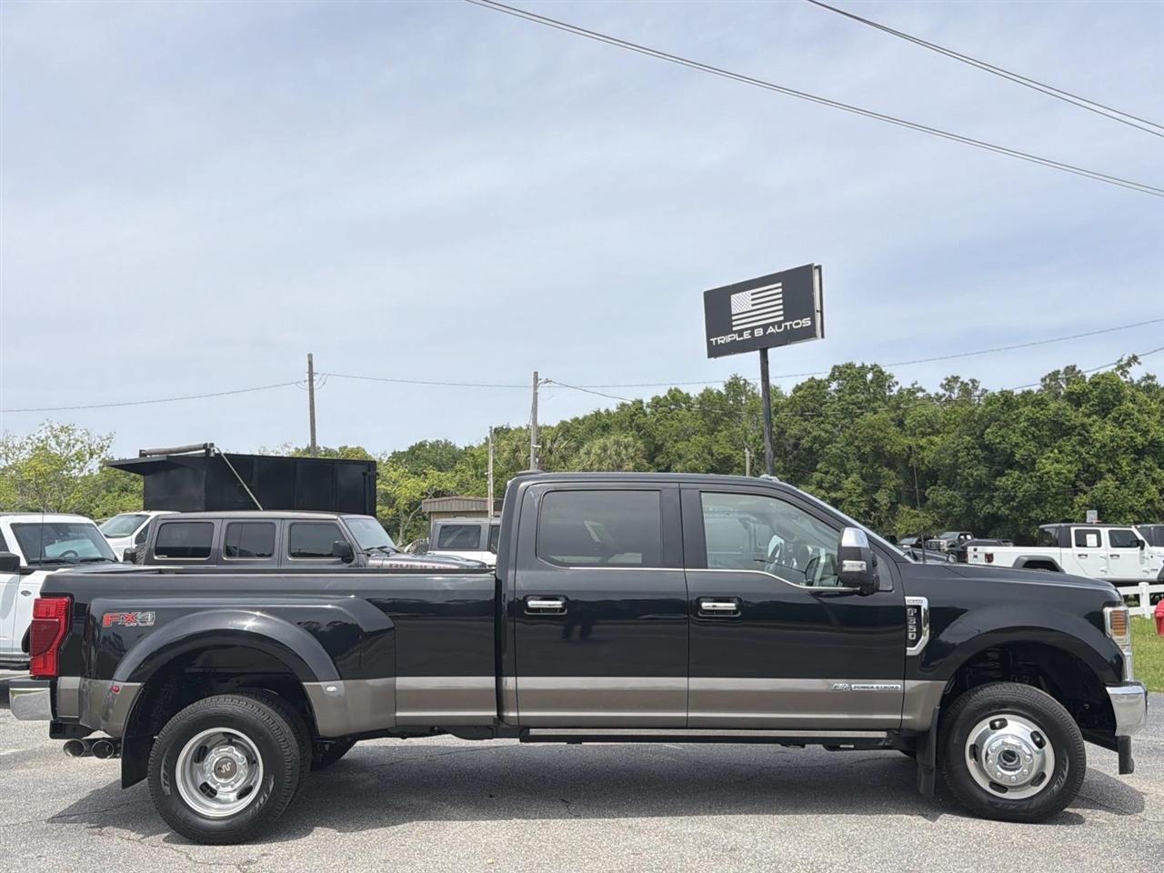 Ford Super Duty F-350 DRW King Ranch 4WD Crew Cab 8' Box 2022
