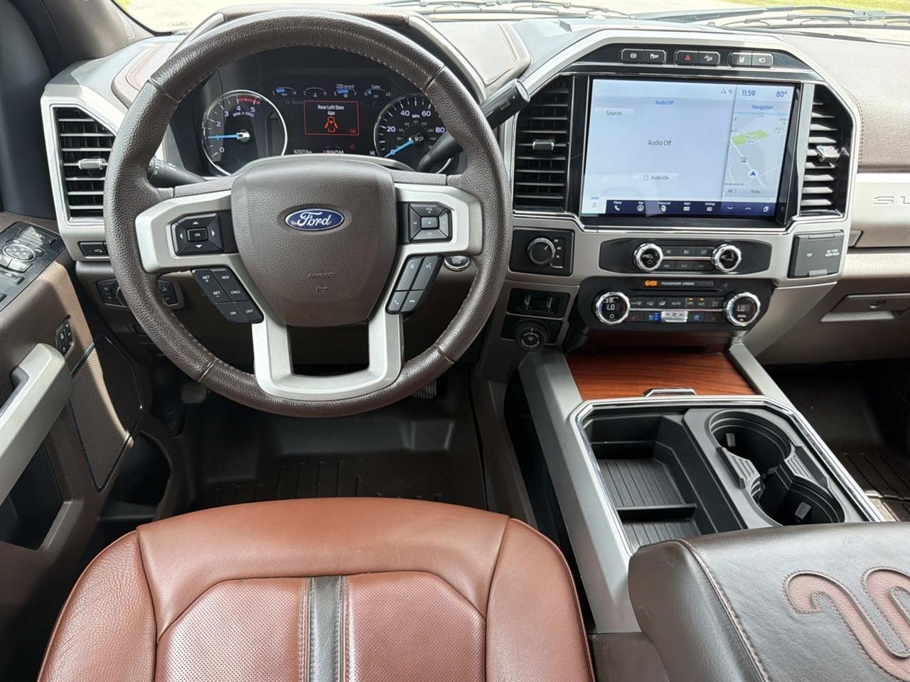 Ford Super Duty F-350 DRW King Ranch 4WD Crew Cab 8' Box 2022