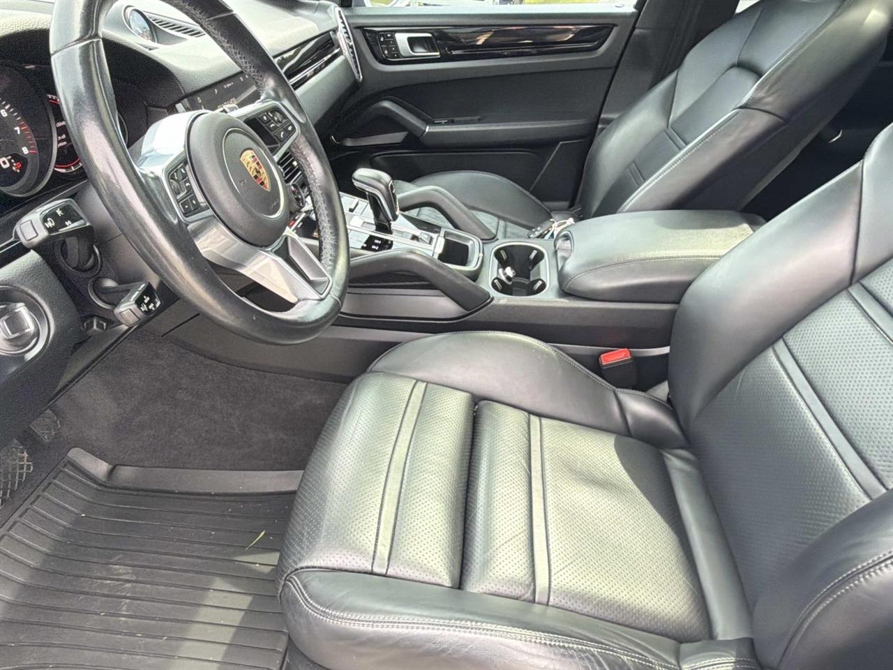 Porsche Cayenne Coupe AWD 2021