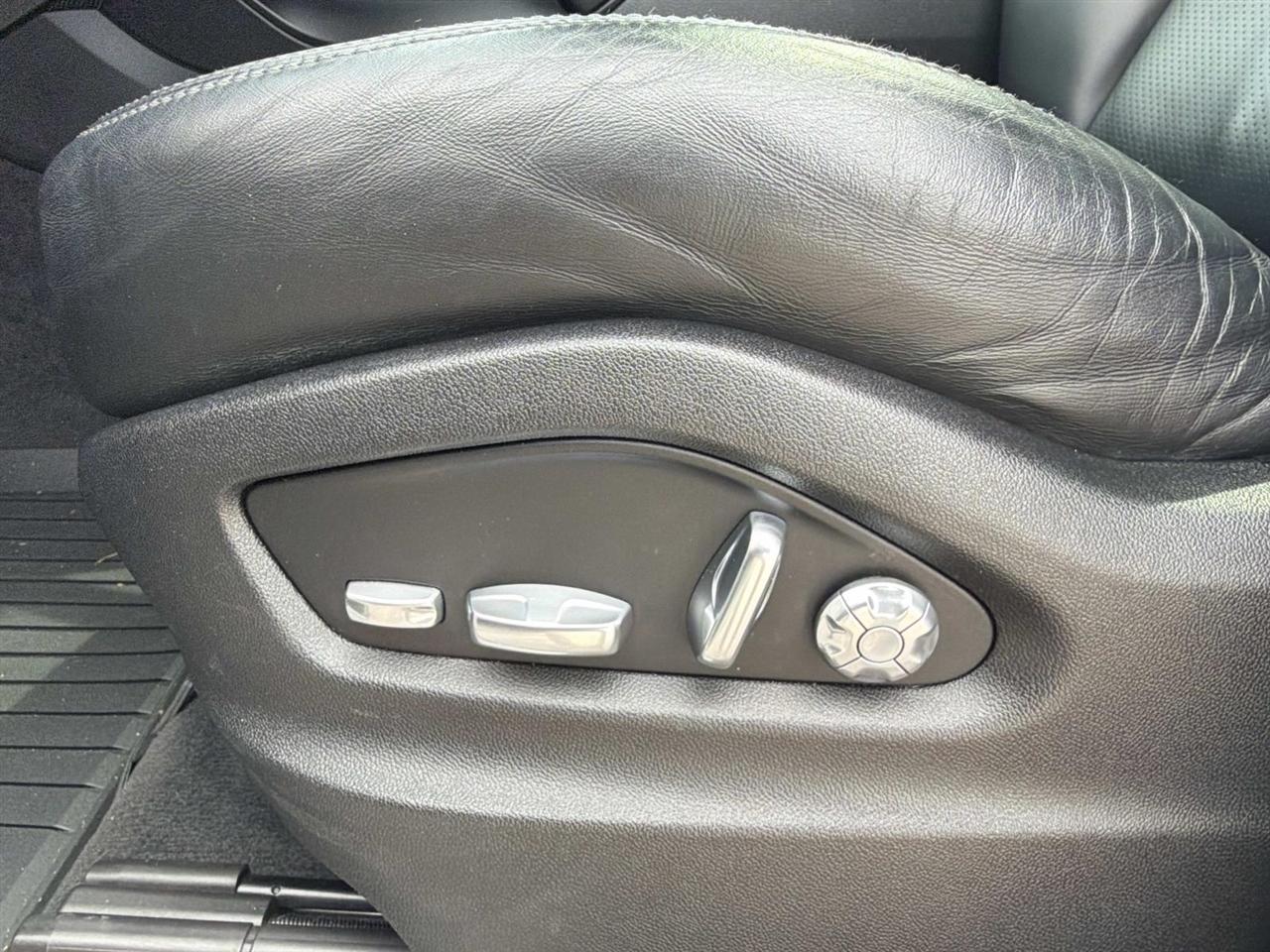 Porsche Cayenne Coupe AWD 2021