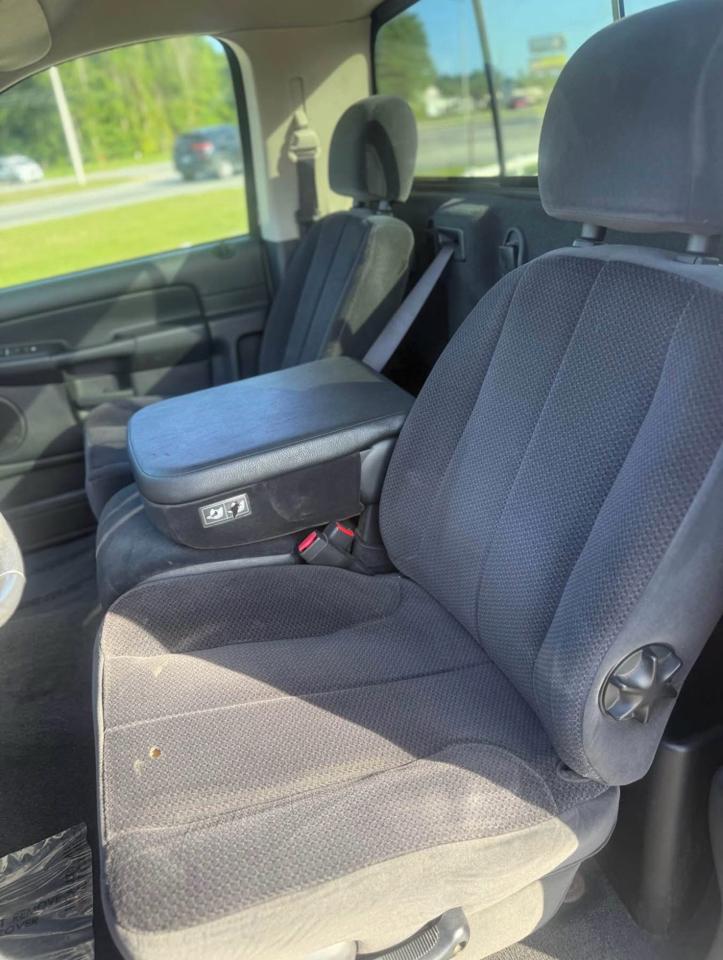 Dodge Ram 1500  2005