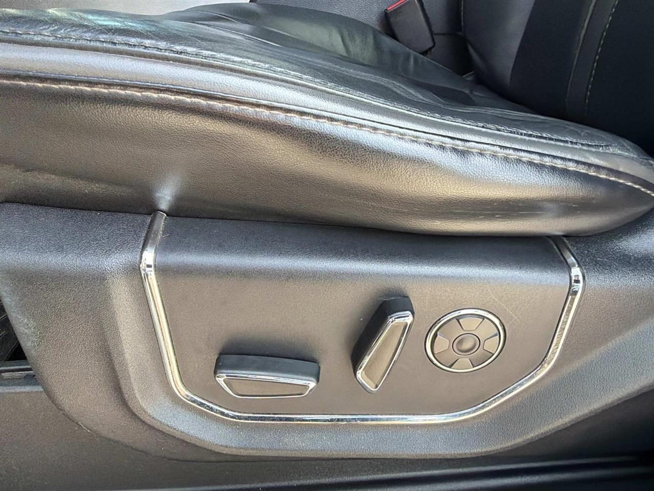 Ford Super Duty F-250 SRW King Ranch 4WD Crew Cab 8' Box 2017