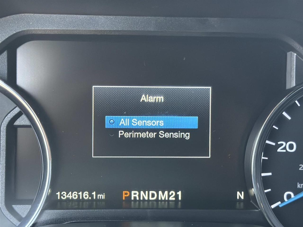 Ford Super Duty F-250 SRW King Ranch 4WD Crew Cab 8' Box 2017