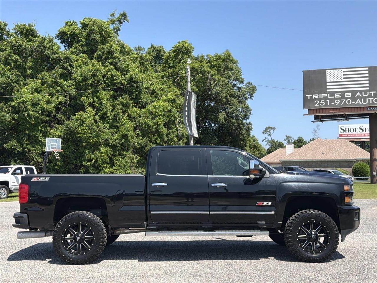 Chevrolet Silverado 2500HD 4WD Crew Cab 153.7" LTZ 2017