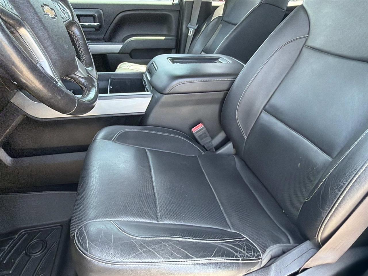 Chevrolet Silverado 2500HD 4WD Crew Cab 153.7" LTZ 2017