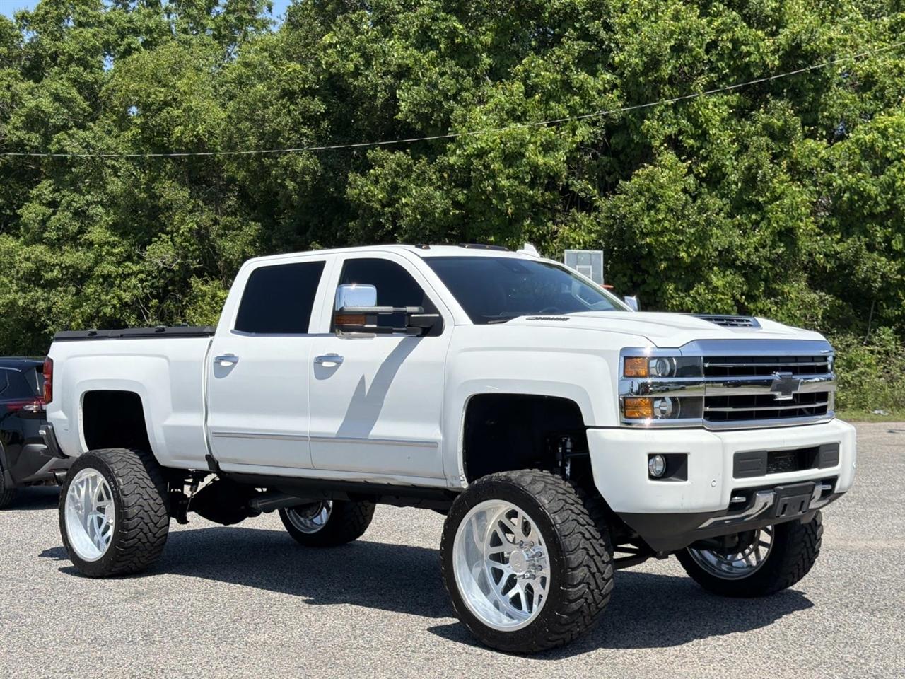 Chevrolet Silverado 2500HD 4WD Crew Cab 153.7" High Country 2019