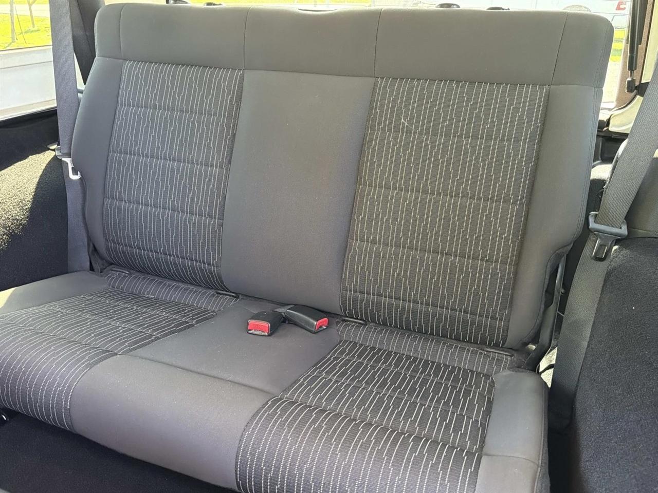 Jeep Wrangler 4WD 2dr Sport 2011