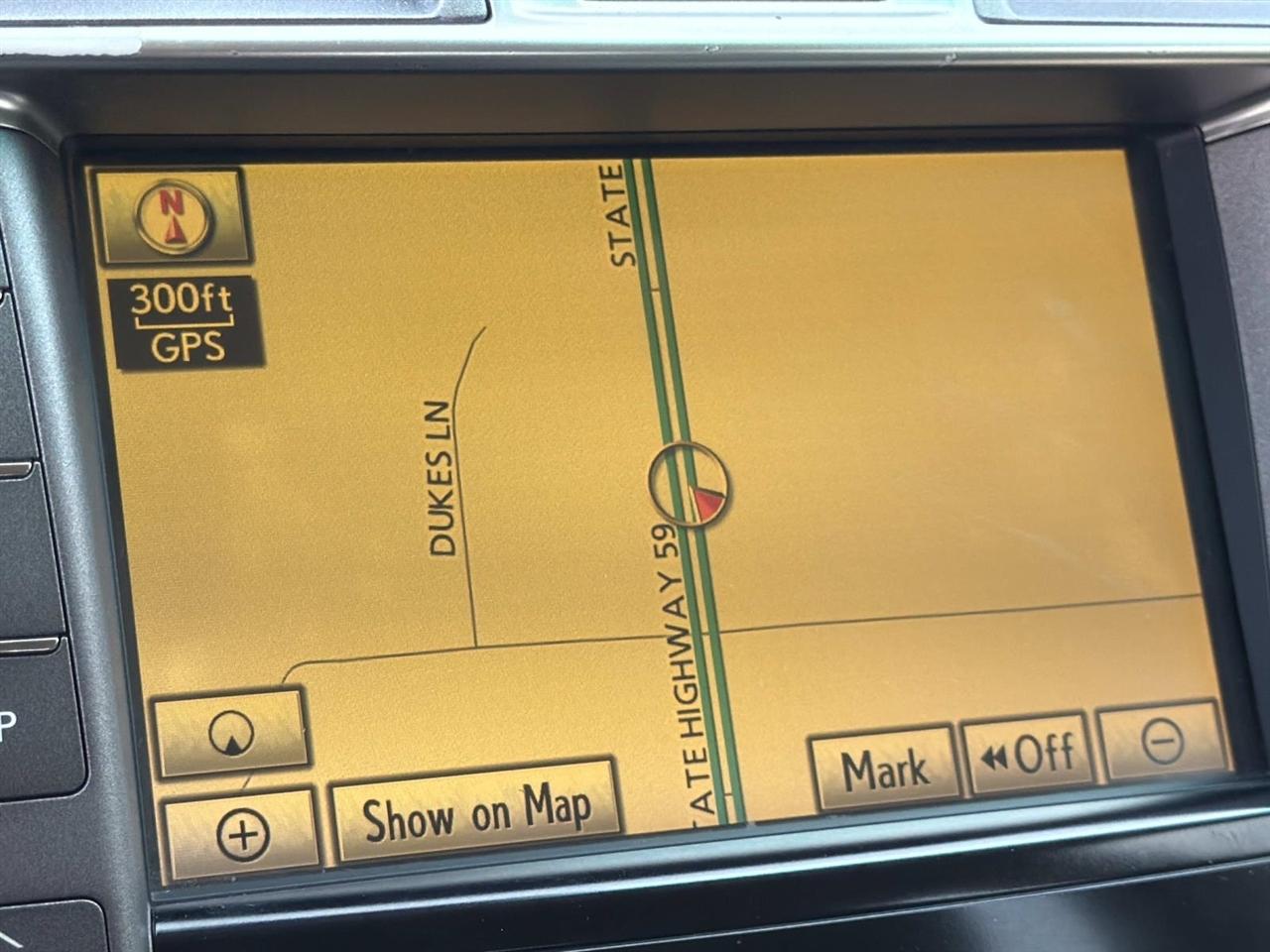 Lexus LS 460 4dr Sdn RWD 2011