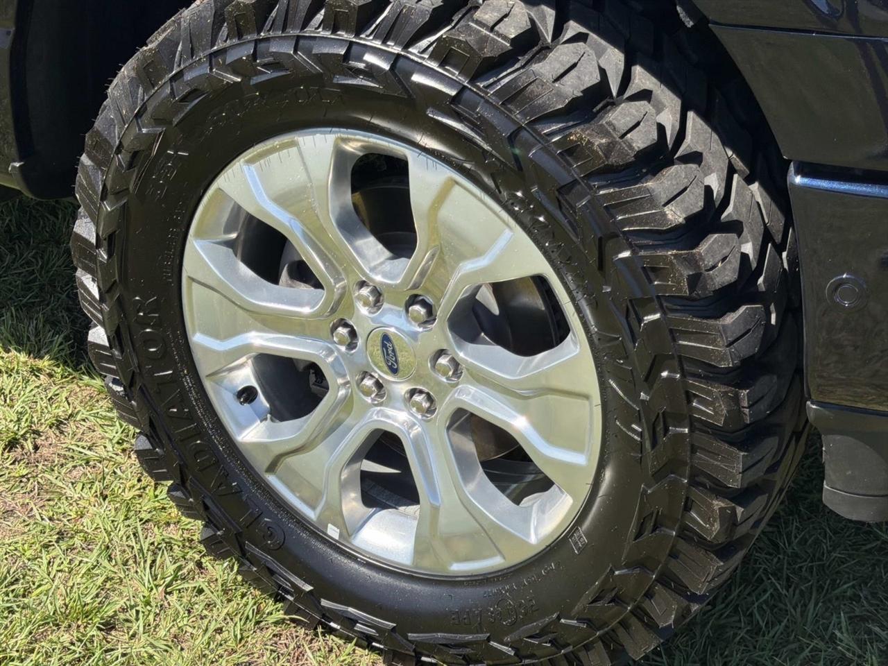 Ford F-150 King Ranch 4WD SuperCrew 5.5' Box 2023