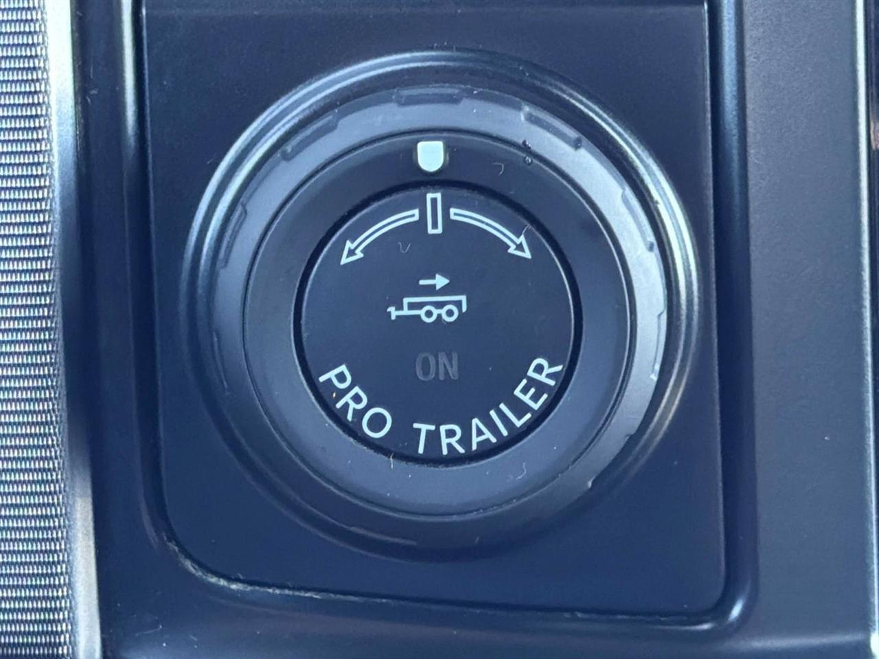 Ford F-150 King Ranch 4WD SuperCrew 5.5' Box 2023