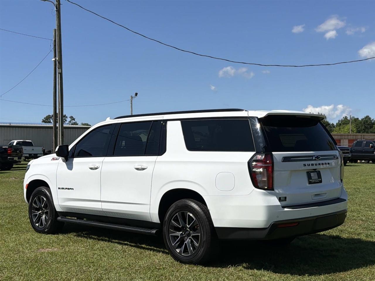 Chevrolet Suburban 4WD 4dr Z71 2022
