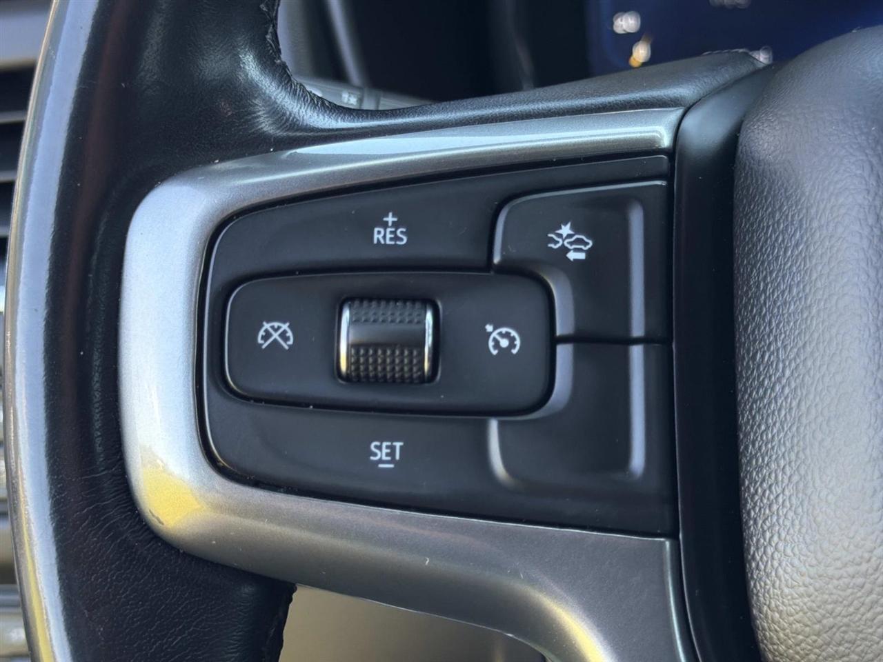 Chevrolet Suburban 4WD 4dr Z71 2022