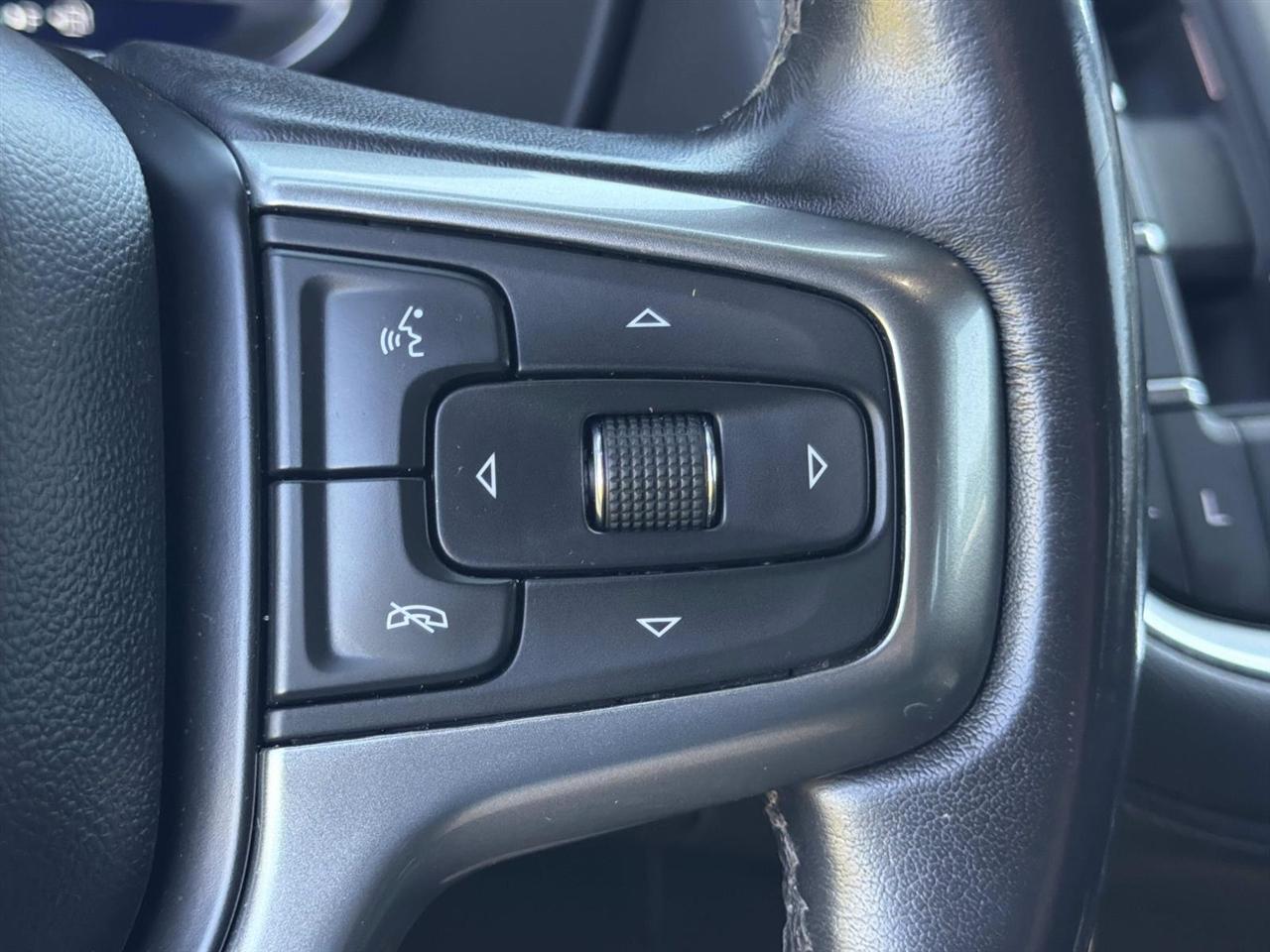 Chevrolet Suburban 4WD 4dr Z71 2022