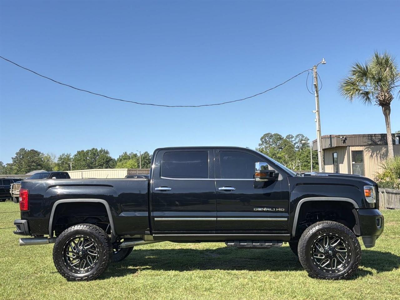 GMC Sierra 2500HD 4WD Crew Cab 153.7" Denali 2019