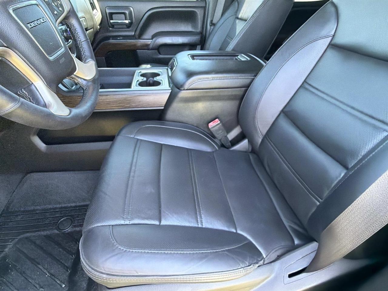 GMC Sierra 2500HD 4WD Crew Cab 153.7" Denali 2019