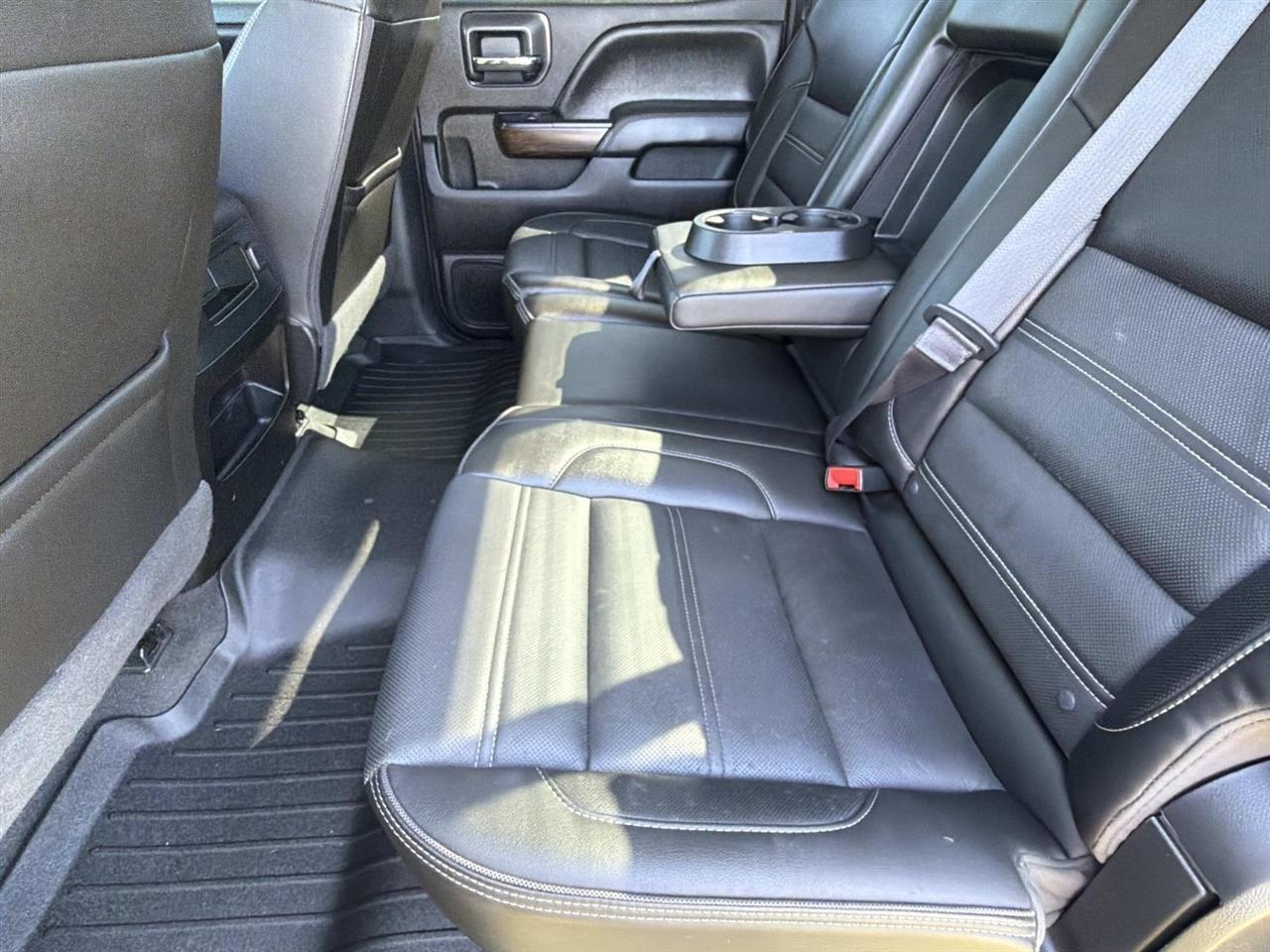 GMC Sierra 2500HD 4WD Crew Cab 153.7" Denali 2019