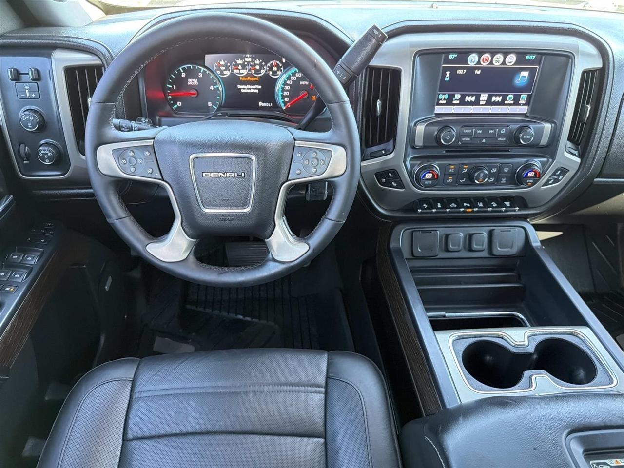 GMC Sierra 2500HD 4WD Crew Cab 153.7" Denali 2019