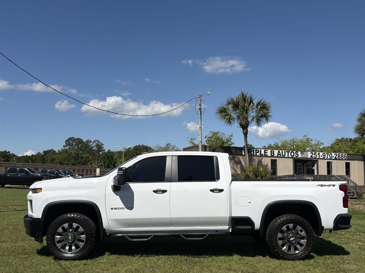Chevrolet Silverado 2500HD 4WD Crew Cab 159" Custom 2023