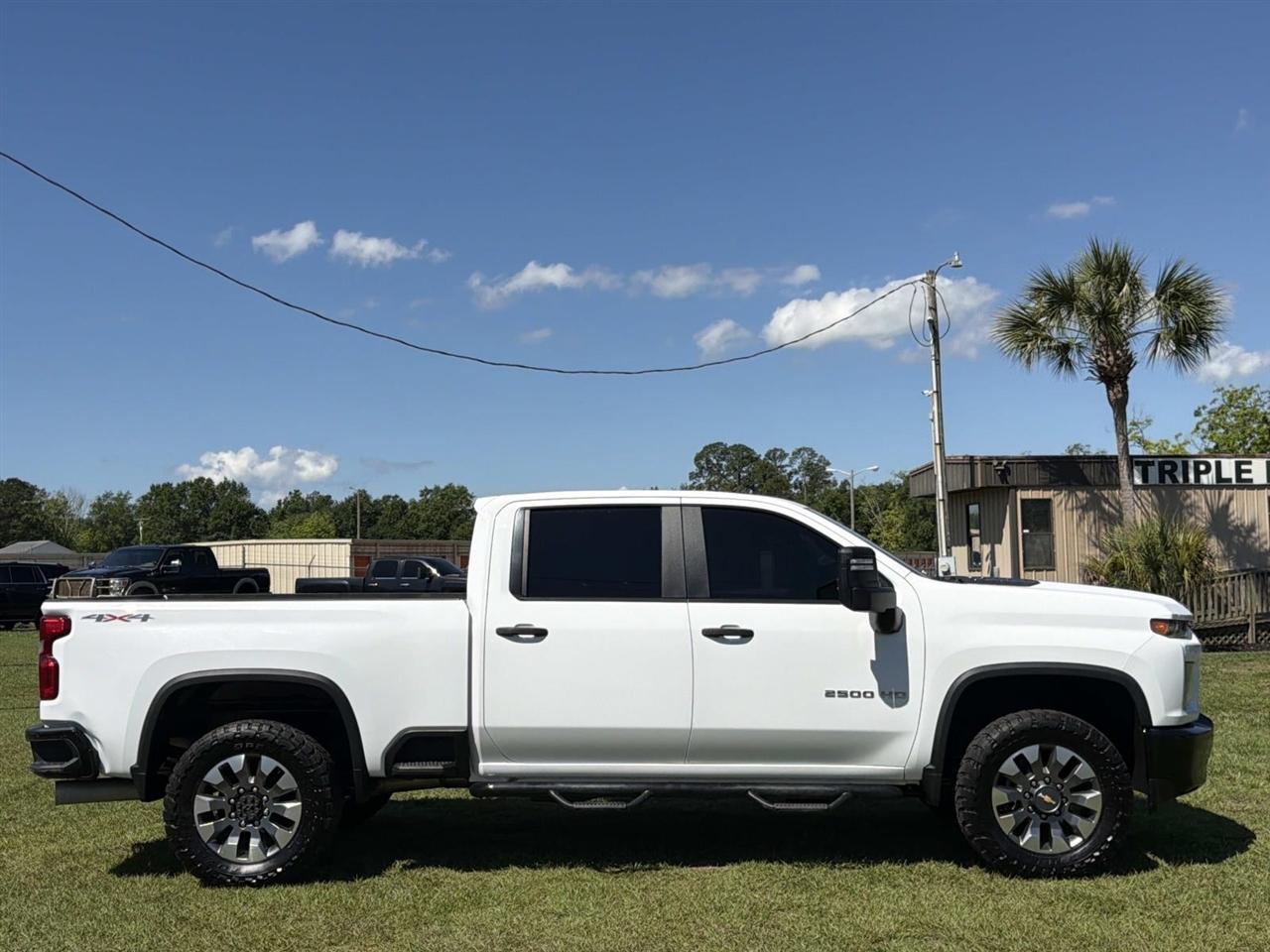 Chevrolet Silverado 2500HD 4WD Crew Cab 159" Custom 2023