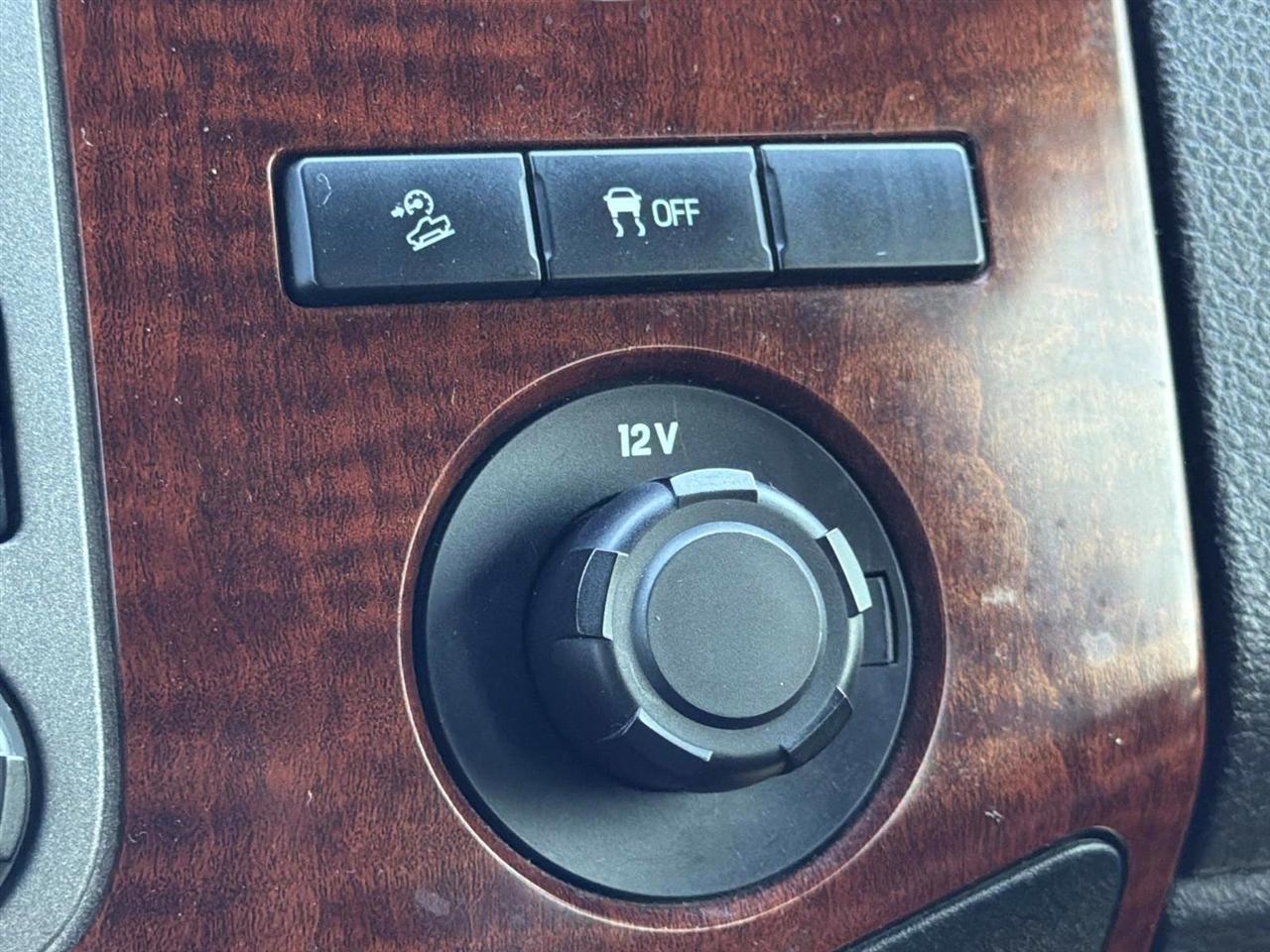 Ford Super Duty F-250 SRW 4WD Crew Cab 156" King Ranch 2012