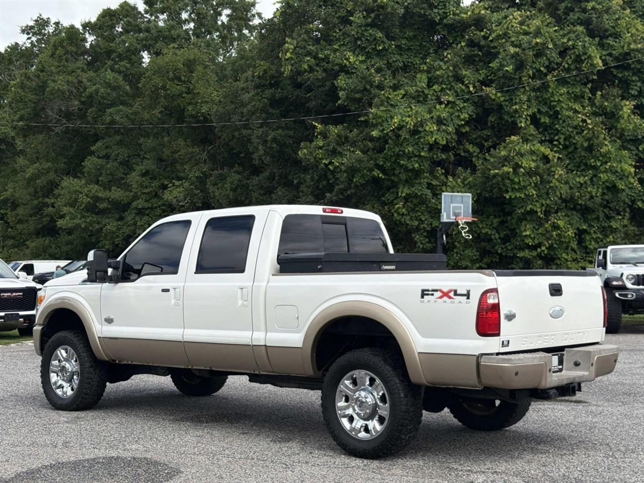 Ford Super Duty F-250 SRW 4WD Crew Cab 156" King Ranch 2011