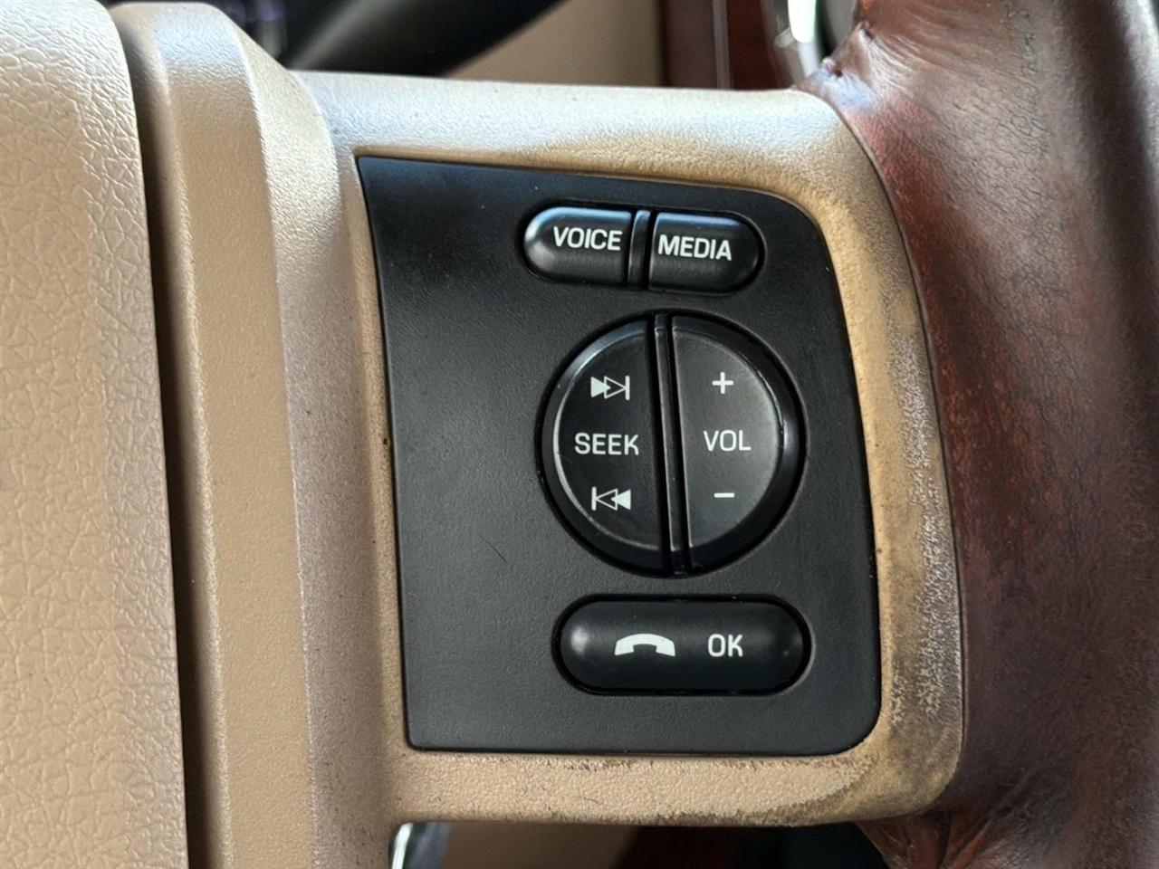 Ford Super Duty F-250 SRW 4WD Crew Cab 156" King Ranch 2011