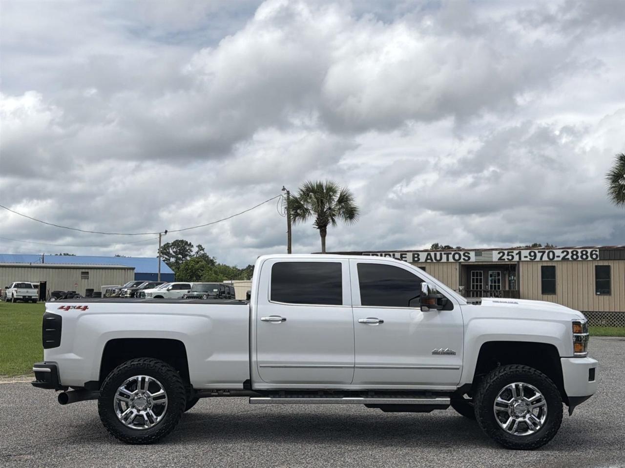 Chevrolet Silverado 2500HD 4WD Crew Cab 153.7" High Country 2019