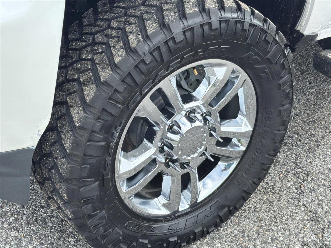 Chevrolet Silverado 2500HD 4WD Crew Cab 153.7" High Country 2019