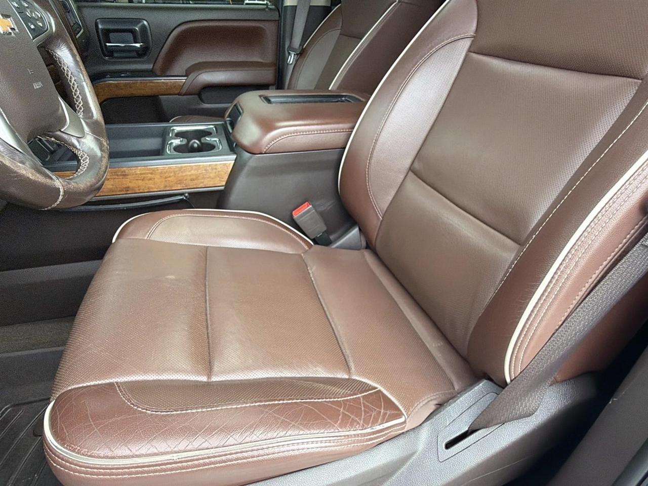 Chevrolet Silverado 2500HD 4WD Crew Cab 153.7" High Country 2019