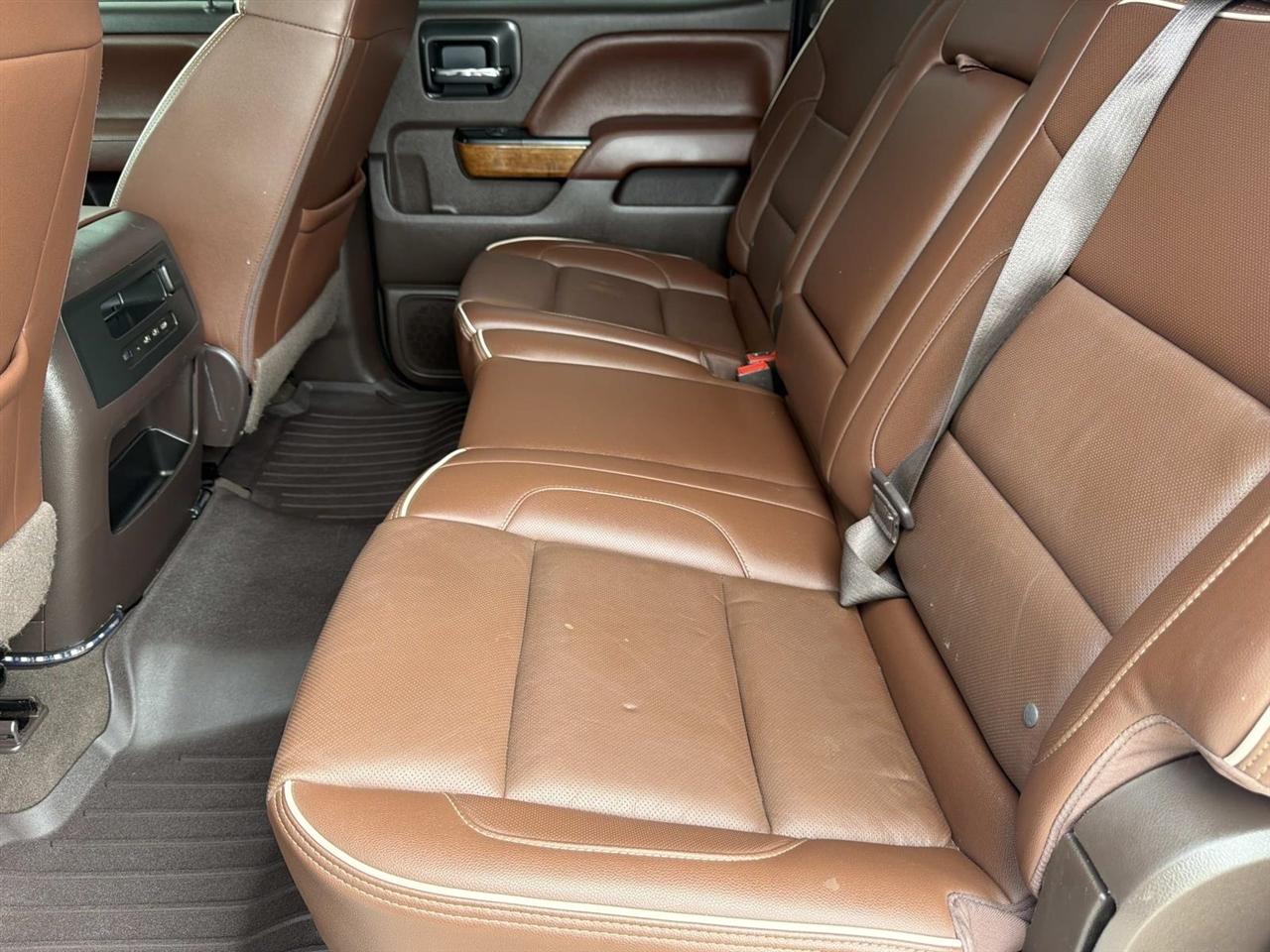 Chevrolet Silverado 2500HD 4WD Crew Cab 153.7" High Country 2019