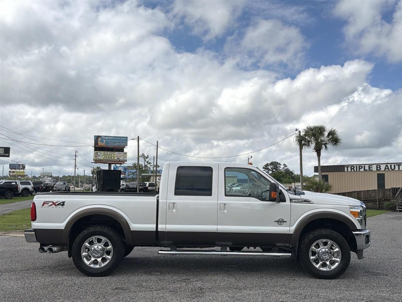 Ford Super Duty F-250 SRW 4WD Crew Cab 172" Platinum 2016