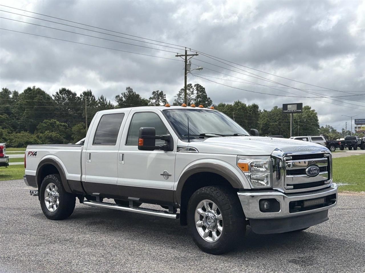Ford Super Duty F-250 SRW 4WD Crew Cab 172" Platinum 2016