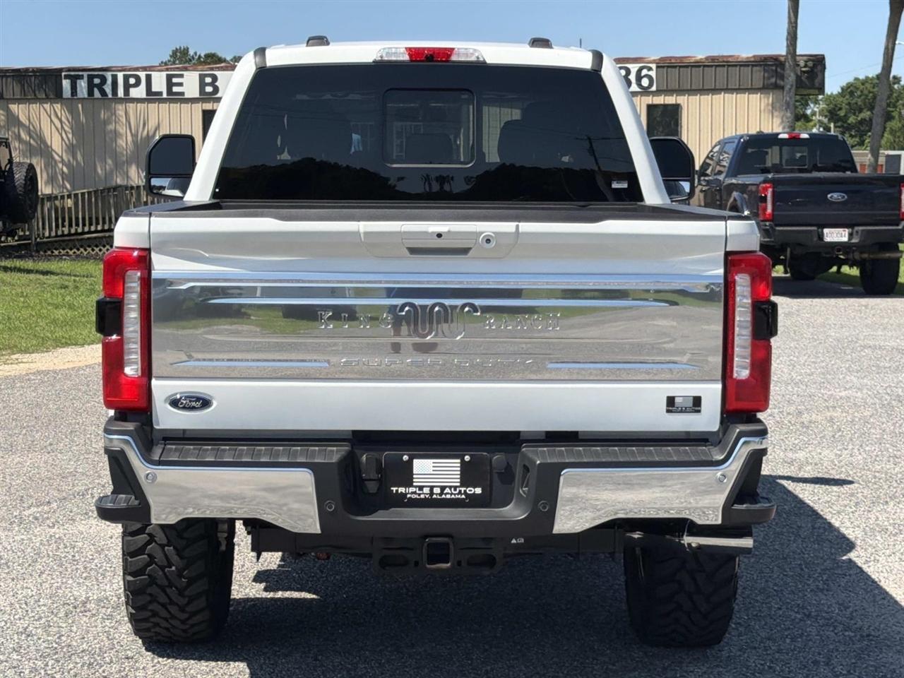 Ford Super Duty F-250 SRW King Ranch 4WD Crew Cab 8' Box 2025