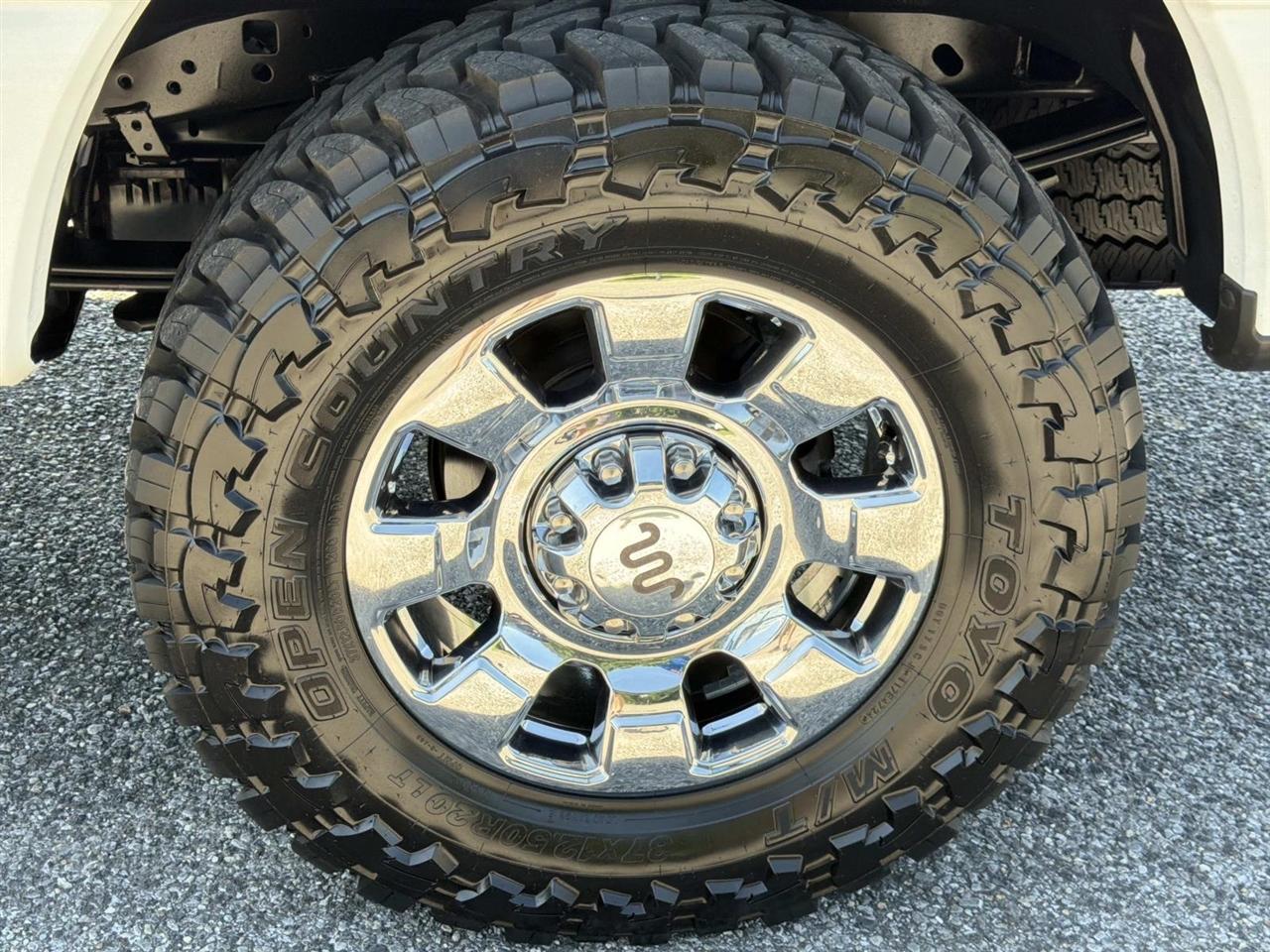 Ford Super Duty F-250 SRW King Ranch 4WD Crew Cab 8' Box 2025