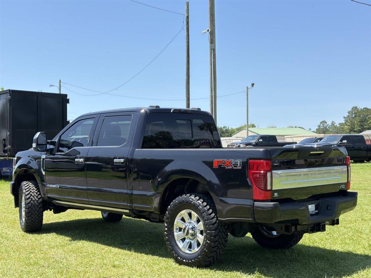 Ford Super Duty F-350 SRW King Ranch 4WD Crew Cab 8' Box 2022