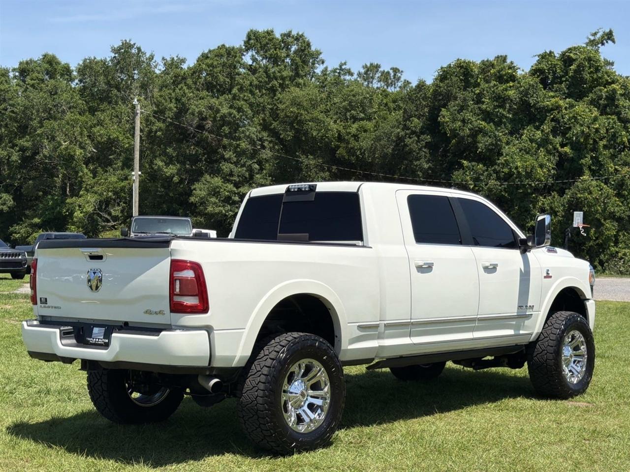 RAM 2500 Limited 4x4 Mega Cab 6'4" Box 2020