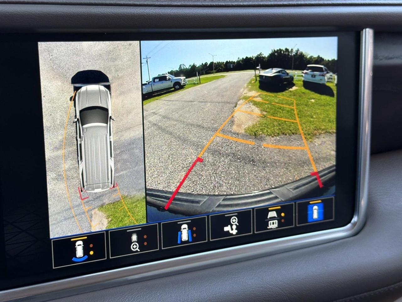 GMC Yukon 4WD 4dr Denali 2022