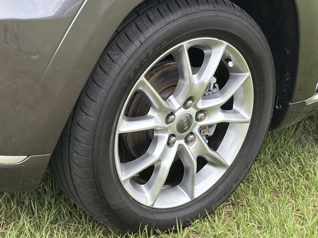 Jeep Grand Cherokee RWD 4dr Summit 2015