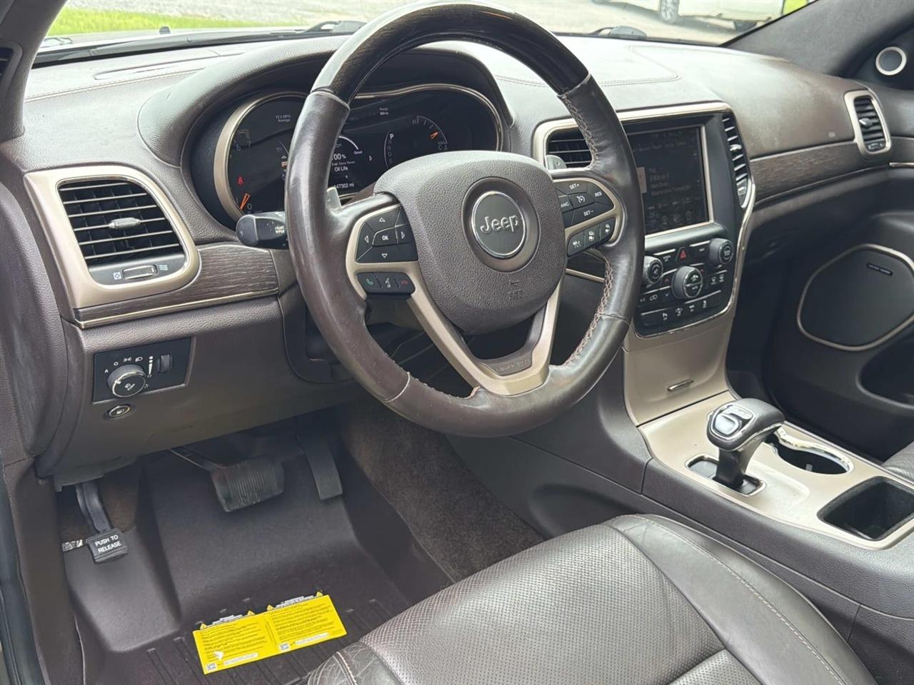 Jeep Grand Cherokee RWD 4dr Summit 2015