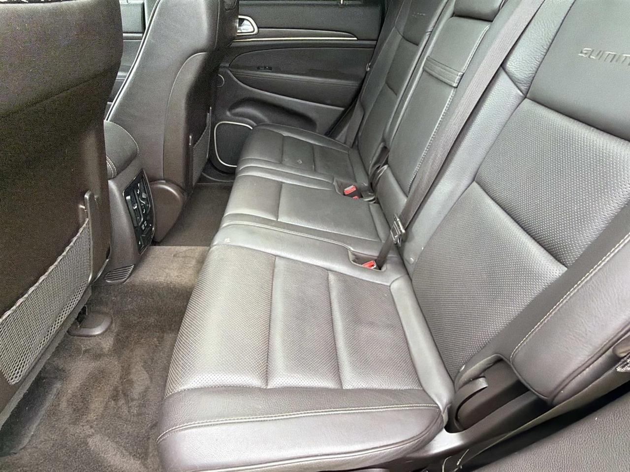 Jeep Grand Cherokee RWD 4dr Summit 2015